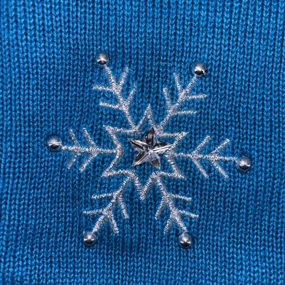 NEW Christopher & Banks Womens Sweater Vest Small Turquoise Winter Snowflakes 3D - Picture 5 of 9